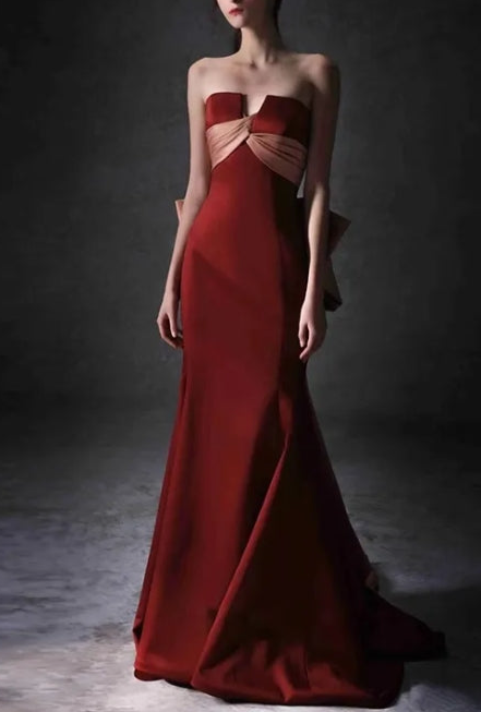 Vestido de noche de fiesta de satén con sirena y corsé sin tirantes con lazo y serpentina